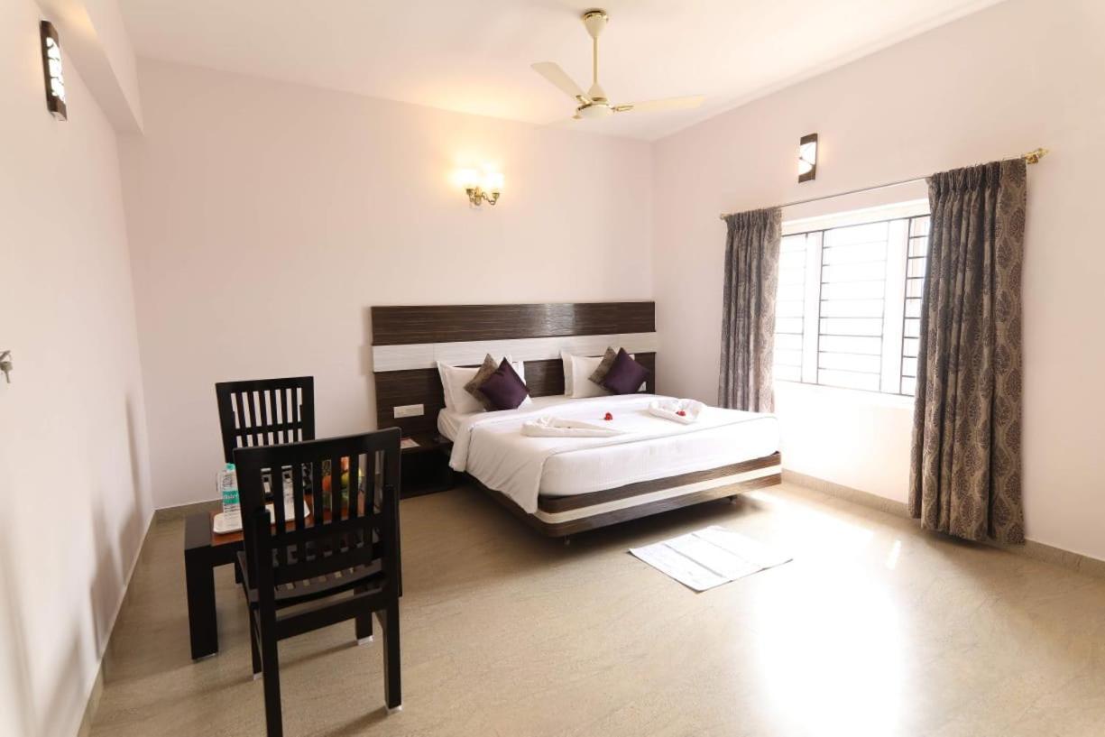 Sri Gnana Vedha Beach Residency Velankanni Exterior foto