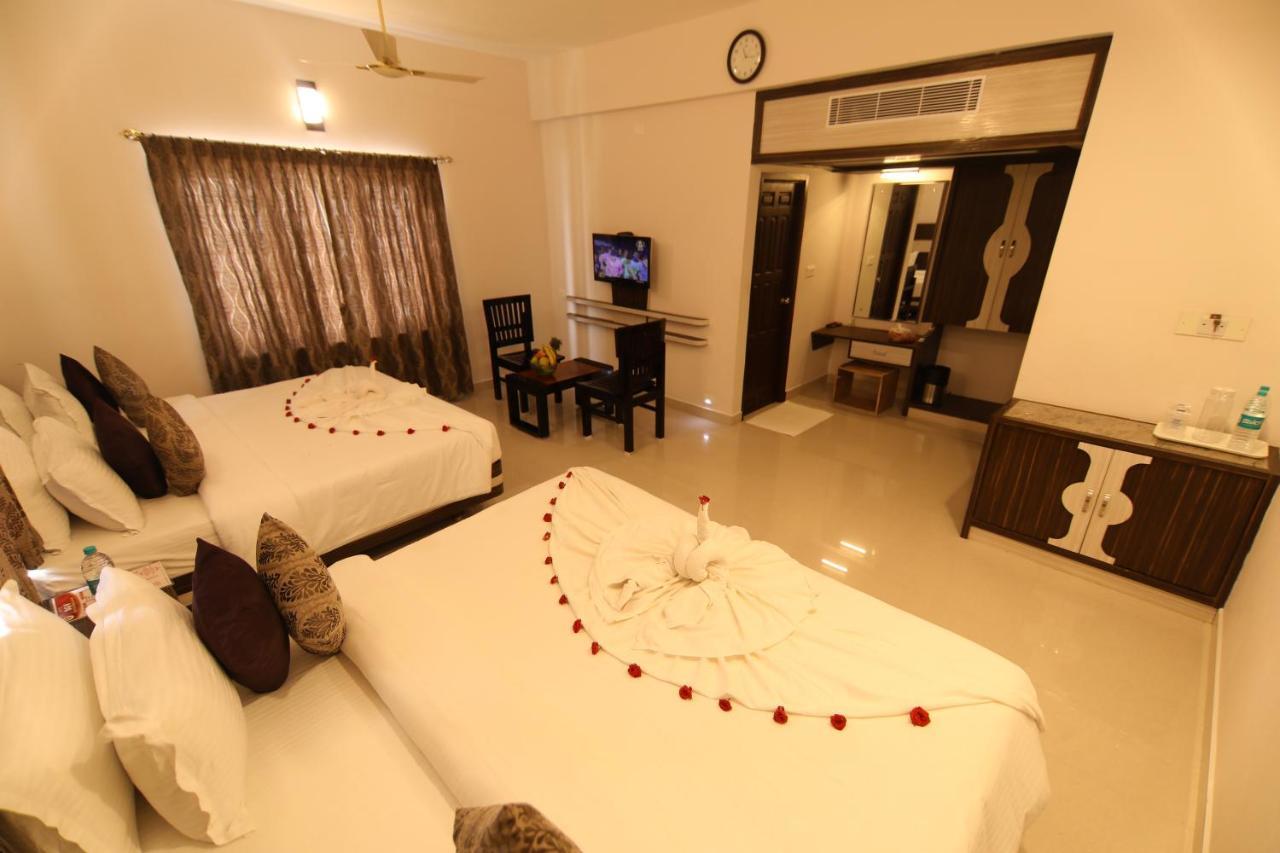 Sri Gnana Vedha Beach Residency Velankanni Exterior foto
